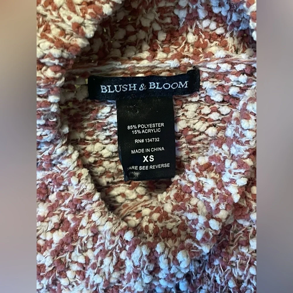Blush & Bloom Women's Marled Knit Sweater Red & White | Size XS - Picture 2 of 7